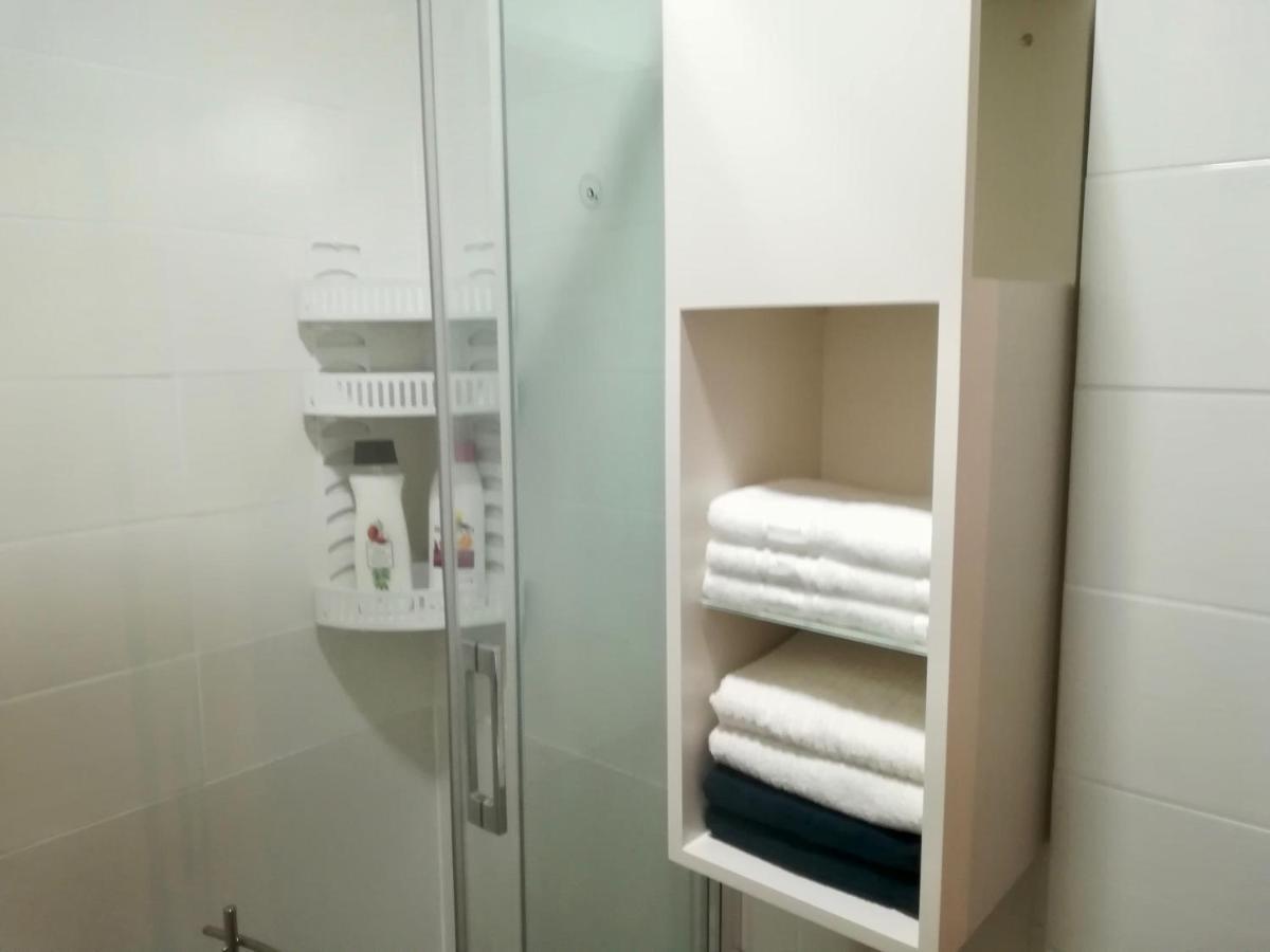 Ideal Familias Vut-Co-4019 Santiago de Compostela Ngoại thất bức ảnh